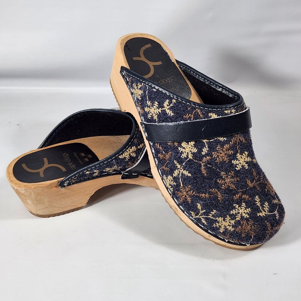 Cape Clogs Womens Sz EU 36 US 6 Blue Pattern Made in Sweden